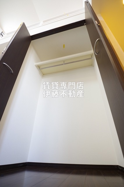 収納　クローゼット