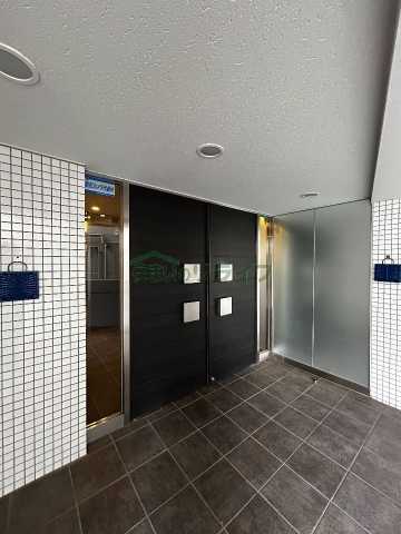 エントランス　プライムアーバン目黒青葉台