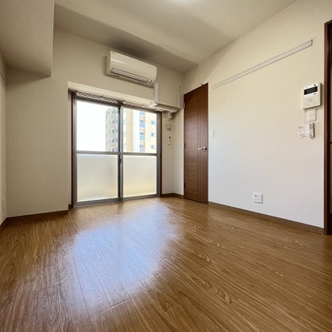 居室・リビング　同仕様タイプです