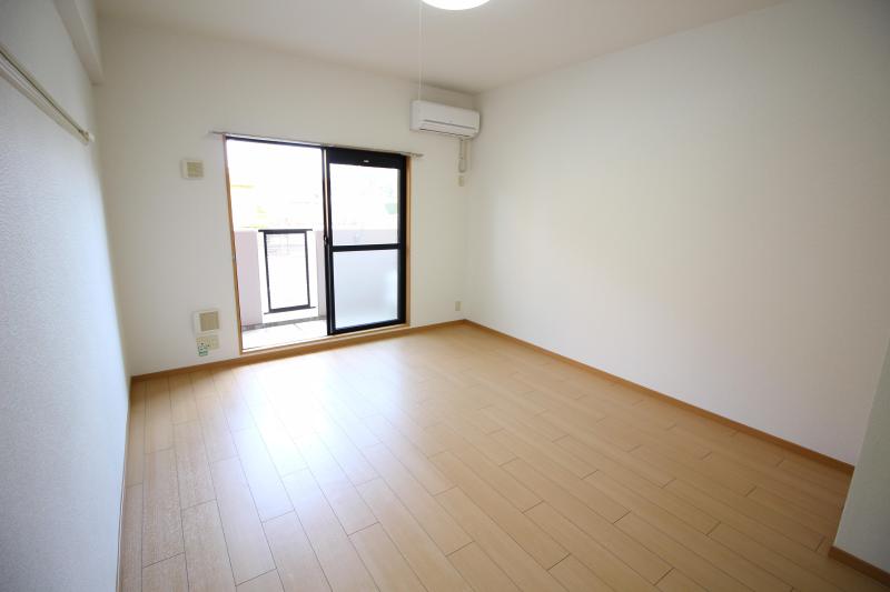 その他設備　洋室のエアコン