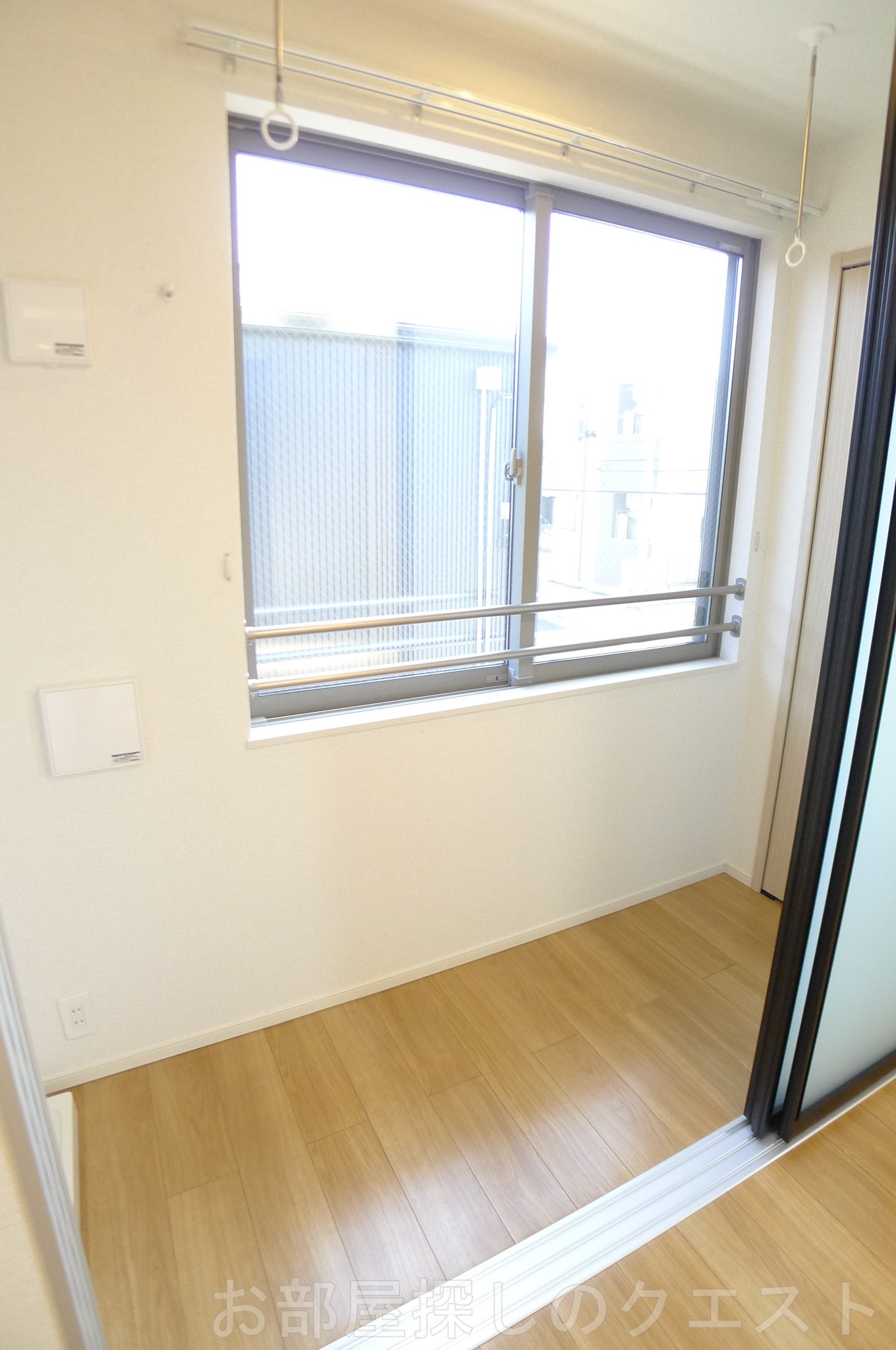 バルコニー　（写真は同物件反転タイプです。）