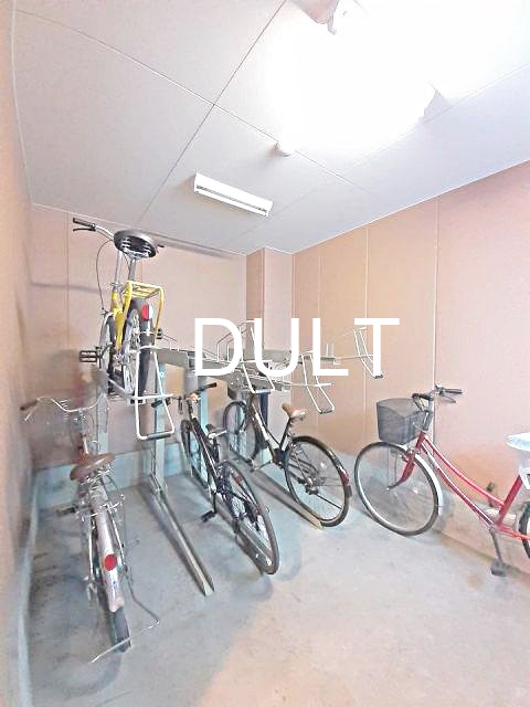 その他共有部分　駐輪場です。