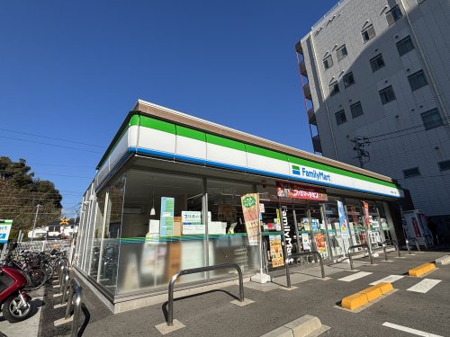 コンビニ　ファミリーマート己斐本町一丁目店（コンビニ）まで311m