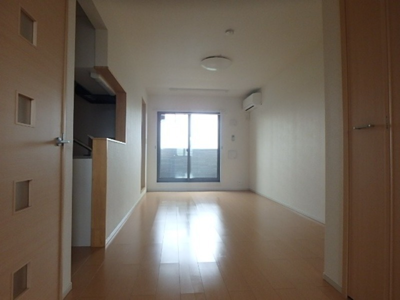 居室・リビング　図面と現状に相違がある場合には現状を優先