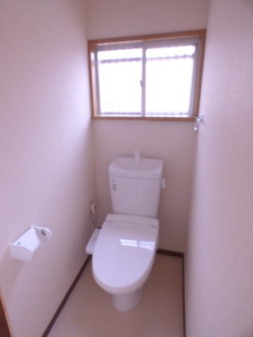 トイレ　現況優先です。