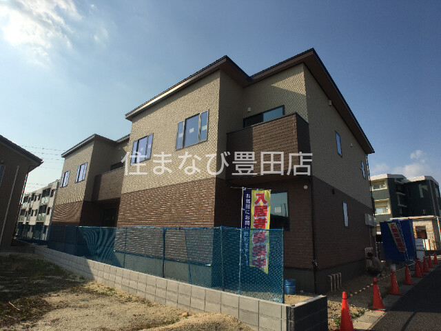建物外観　建築中外観