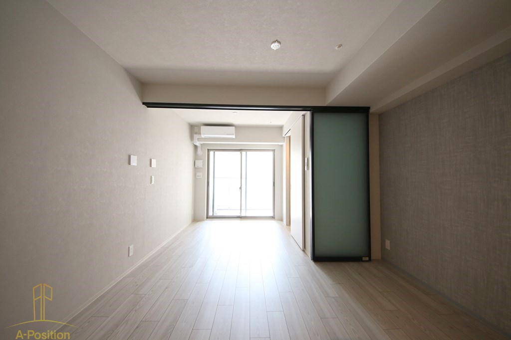 居室・リビング　アーバネックス本町II