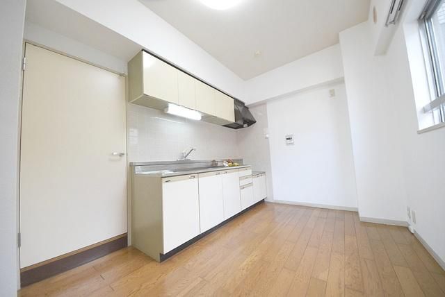 居室・リビング　★ゆったりとしたDK★