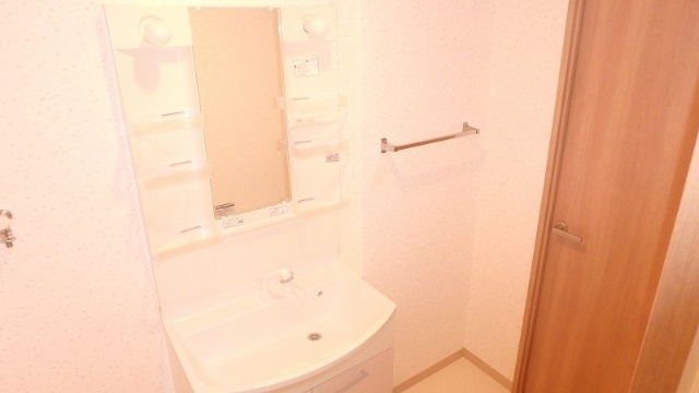 洗面設備　同型タイプ