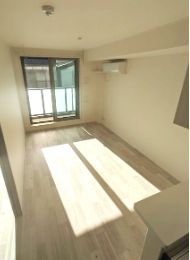 居室・リビング　こちらの居間で趣味の時間をお楽しみください