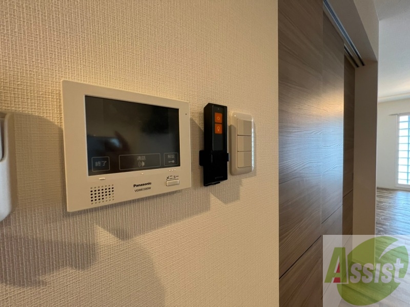 セキュリティ　モニター付きインターホンなのでセキュリティも安心です！