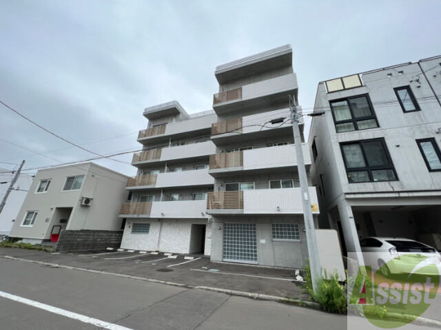 建物外観　札幌市中央区北６条西「エルム北円山」