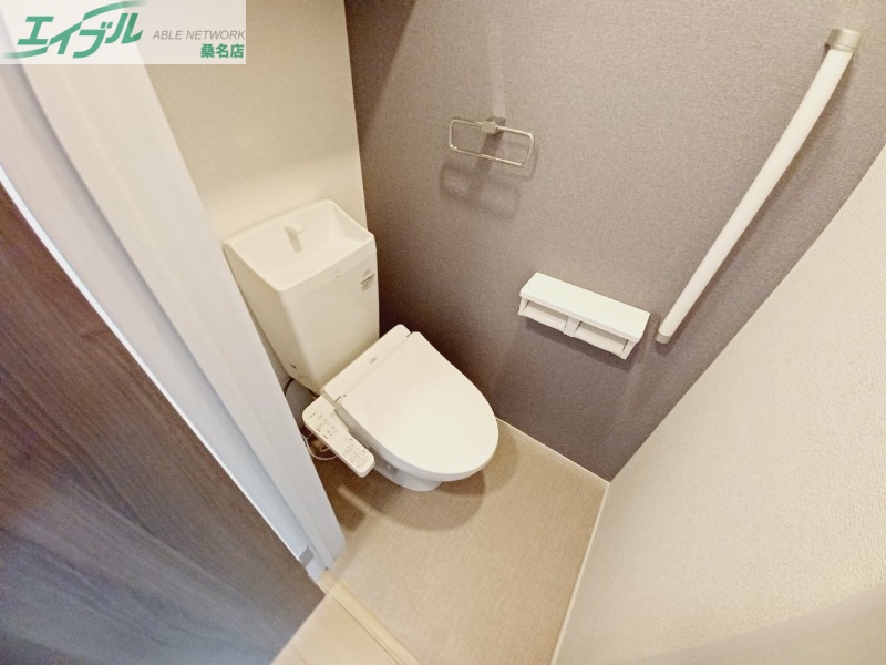 トイレ　同型タイプ画像