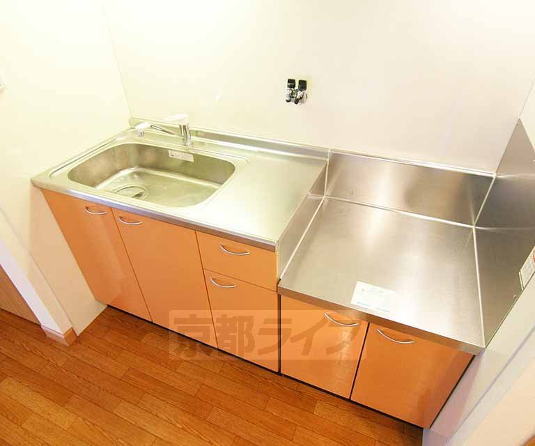 キッチン　２口コンロ設置可能です。