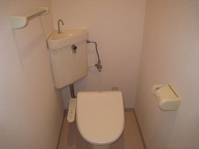 トイレ　写真は別室