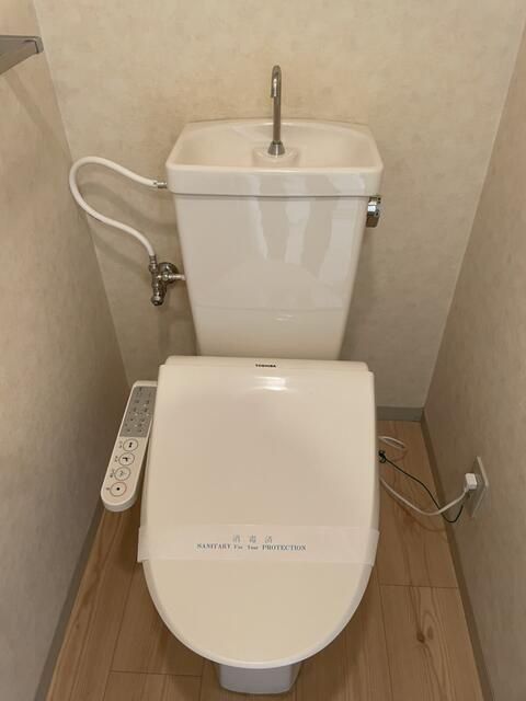 トイレ　同タイプ別部屋写真