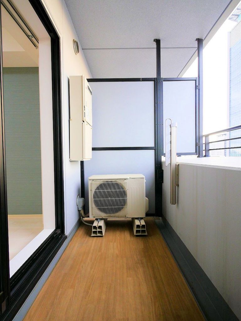 バルコニー　バルコニー