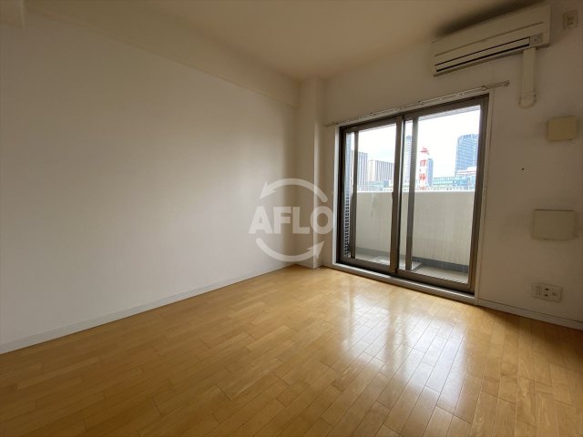 居室・リビング　ジュネーゼグラン淀屋橋　リビング