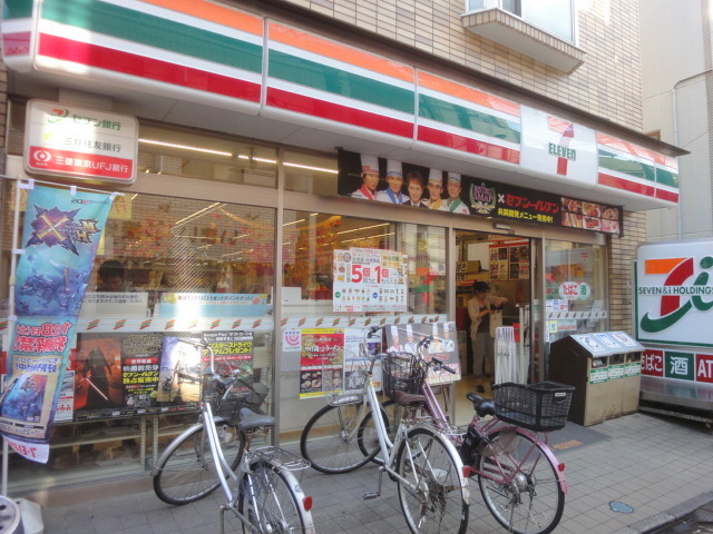 コンビニ　セブンイレブン世田谷下高井戸店（コンビニ）まで528m