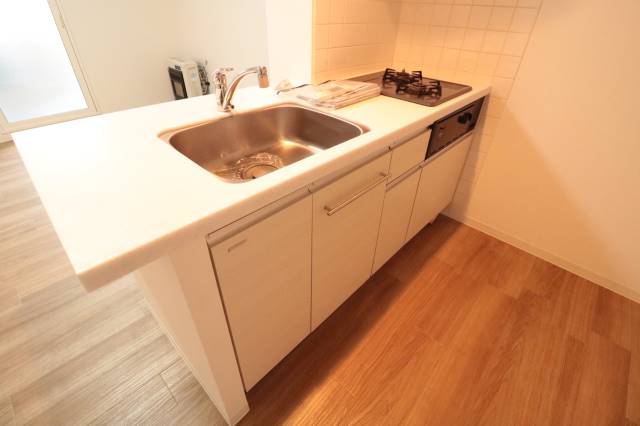 キッチン　人気の対面システムキッチン♪