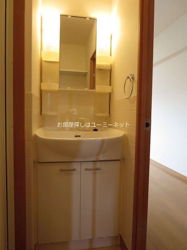 洗面設備　反転タイプ