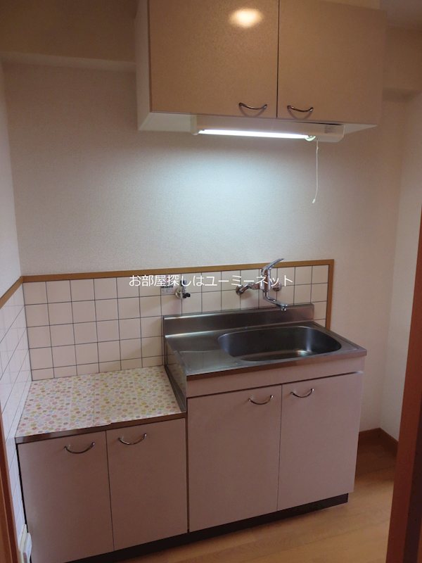 キッチン　反転タイプ