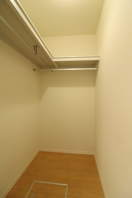 収納　大容量収納のウォークインクローゼット♪