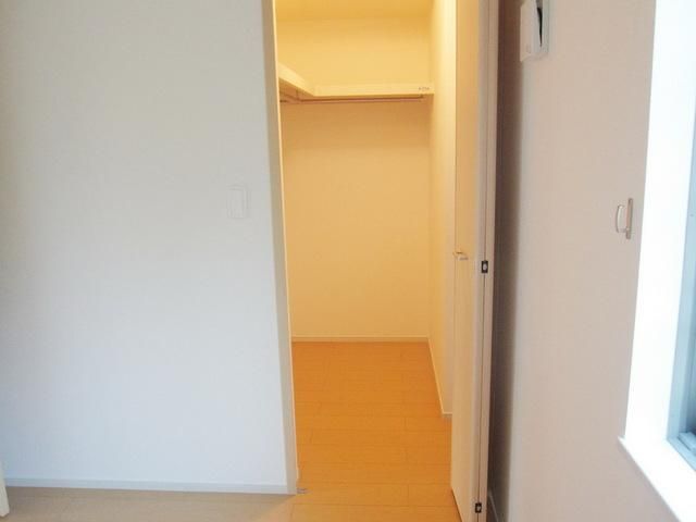 収納　★たっぷり収納のウォークインクローゼットあります★