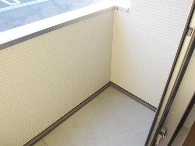 バルコニー　★あると便利なバルコニー付きです★