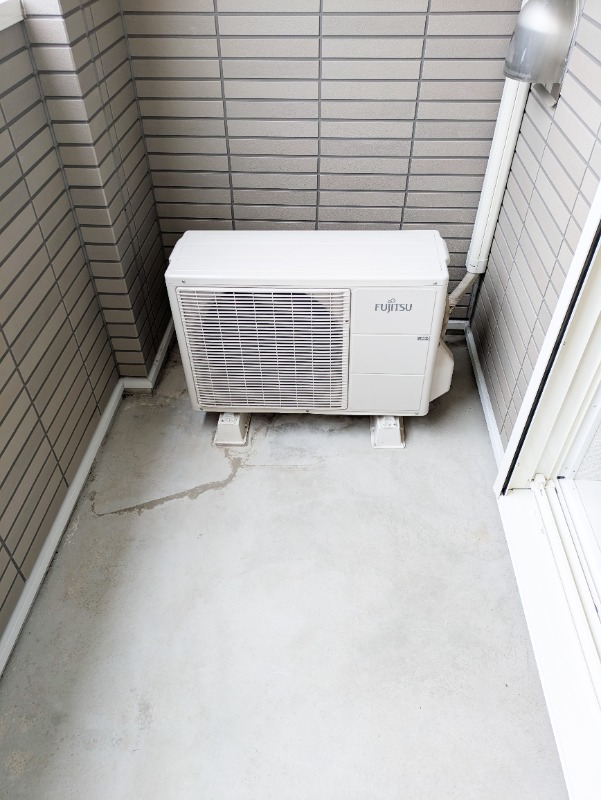 バルコニー　図面と現状に相違がある場合には現状を優先