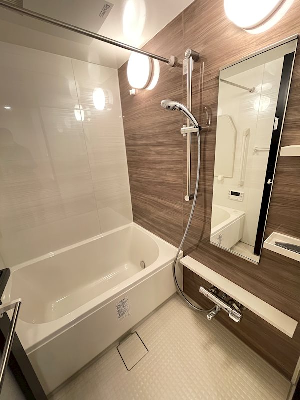 バス・シャワールーム