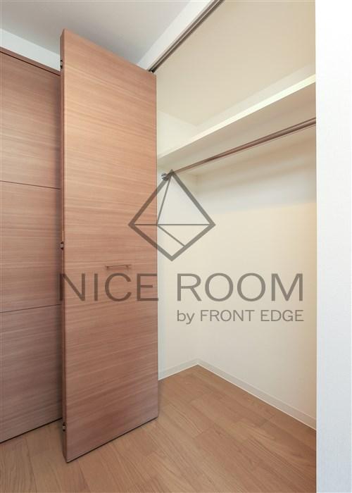 収納　プランドール新大阪PARKレジデンス　収納