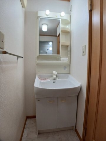 洗面設備　広い洗面スペース