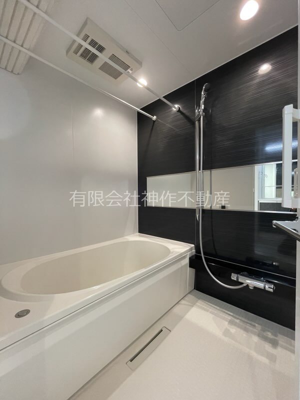 バス・シャワールーム　浴室乾燥機