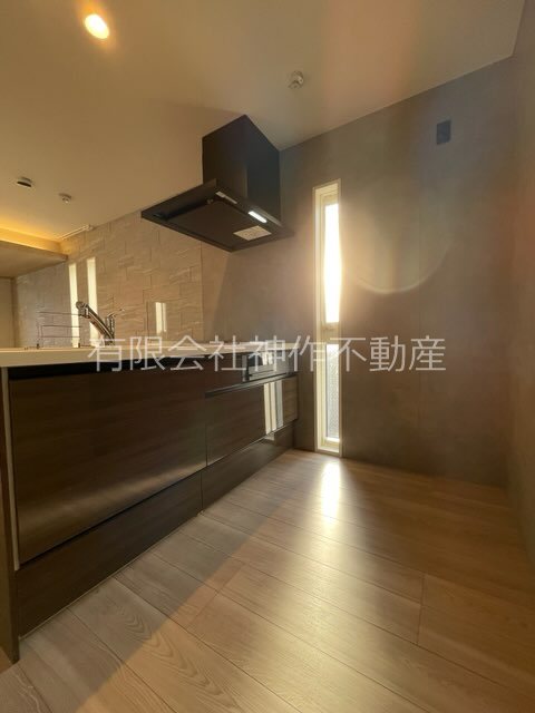 キッチン　IHクッキングヒーター