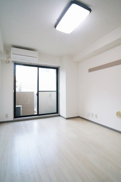 居室・リビング　別部屋参考写真