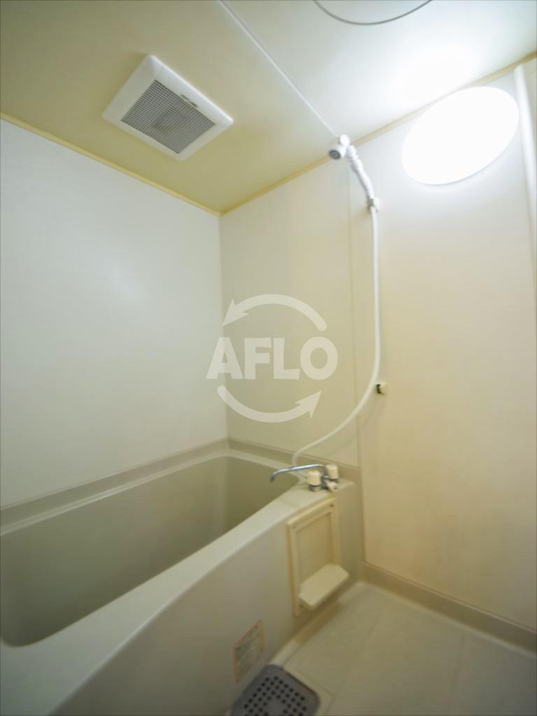 バス・シャワールーム　ジョエロ堀江　浴室