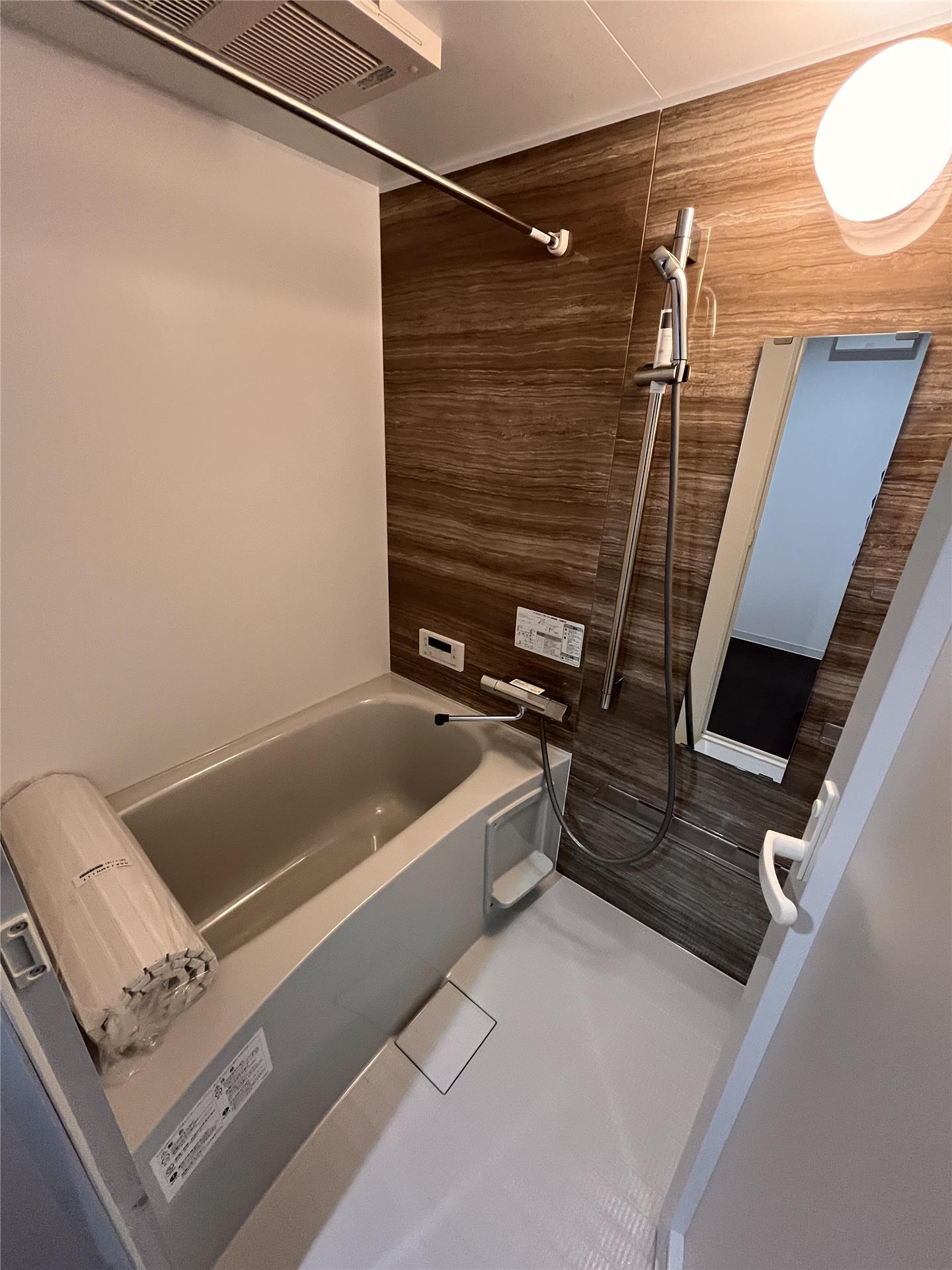 バス・シャワールーム　写真は別部屋です。