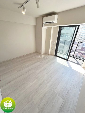 居室・リビング　反転タイプ