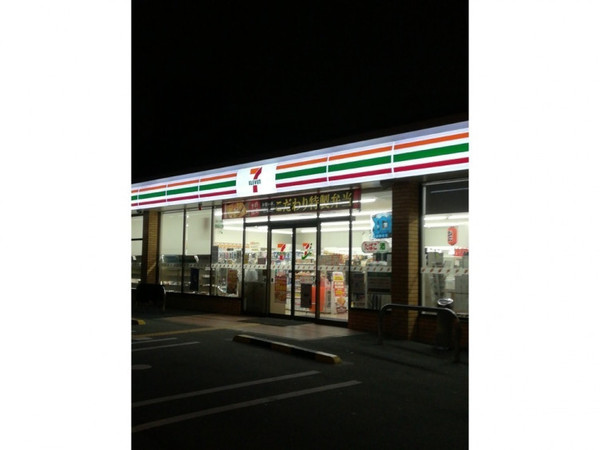 コンビニ　ファミリーマート桑津五丁目店（コンビニ）まで168m