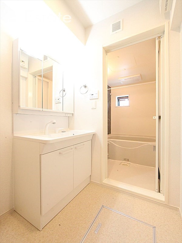 洗面設備　洗面所