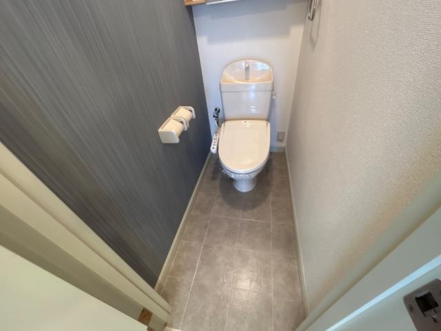 トイレ　シャワー付トイレ