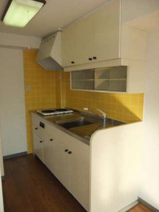 キッチン　※別部屋参考写真