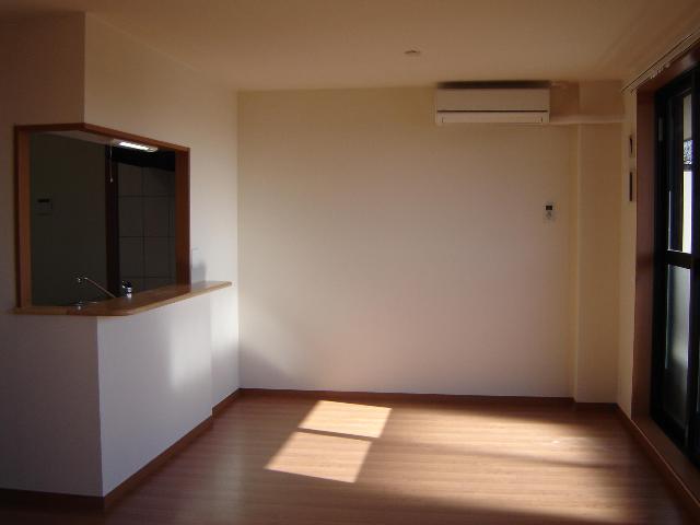 居室・リビング　リビング