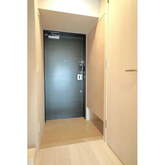 玄関　※同仕様写真含む