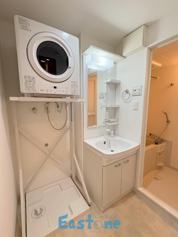 洗面設備　乾燥機付き！！独立洗面台も完備