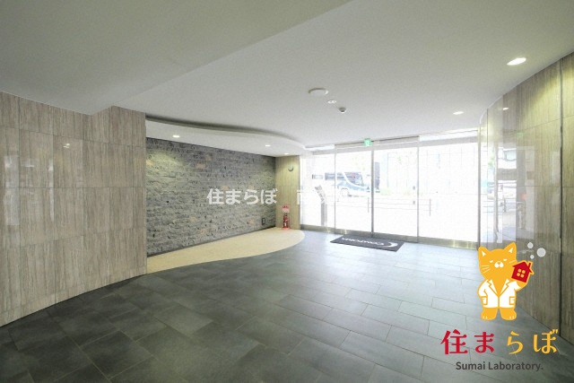 エントランス　共用部の印象も大切に