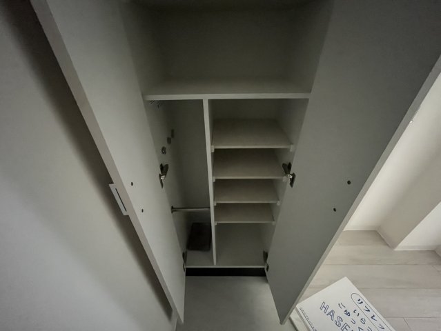 収納　同物件別部屋写真