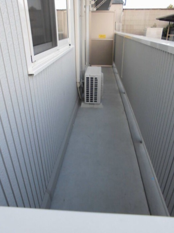 バルコニー　図面と現状に相違がある場合には現状を優先