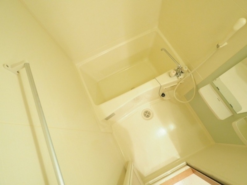 バス・シャワールーム　別号室イメージ